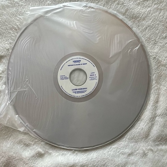 HISTORY IS MADE AT NIGHT (1937) Vintage LASER VIDEODISC - Picture 4 of 4
